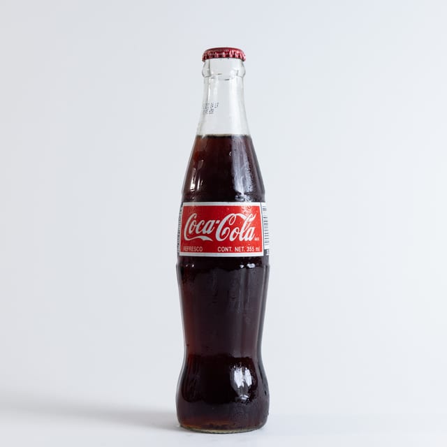BOTTLE OF MEXICAN COKE.